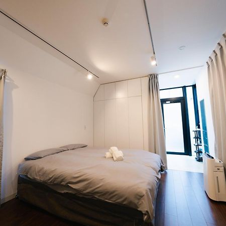 Fl Residence Shinjuku Kawadacho Tokyo prefektur Exteriör bild